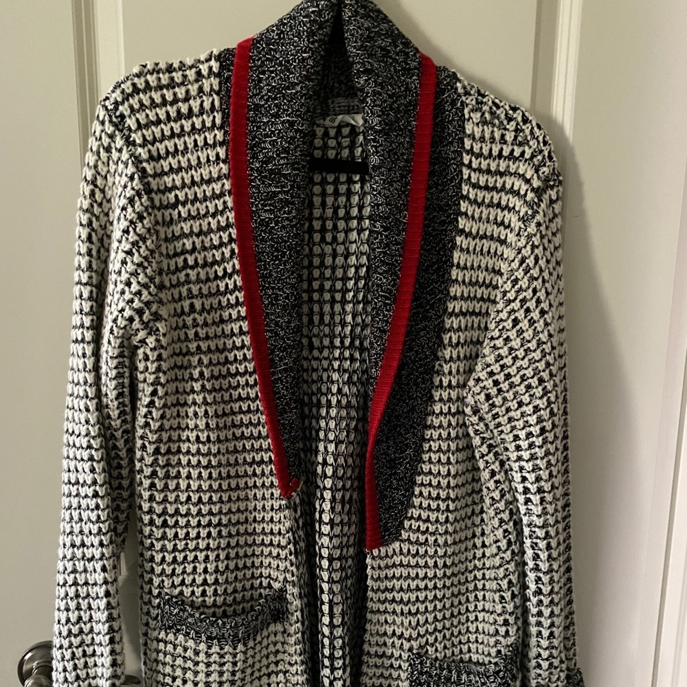 Cardigan sweater